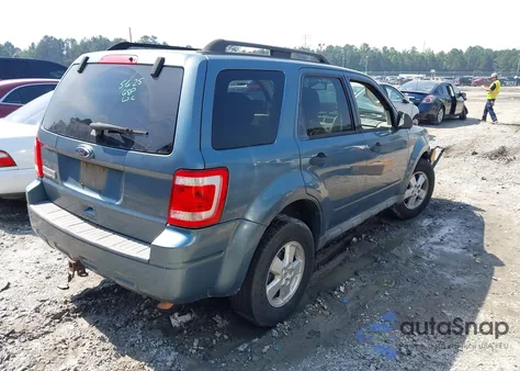 2010 Ford Escape Xlt из США, поврежденный, VIN 1FMCU9D74AKB50014